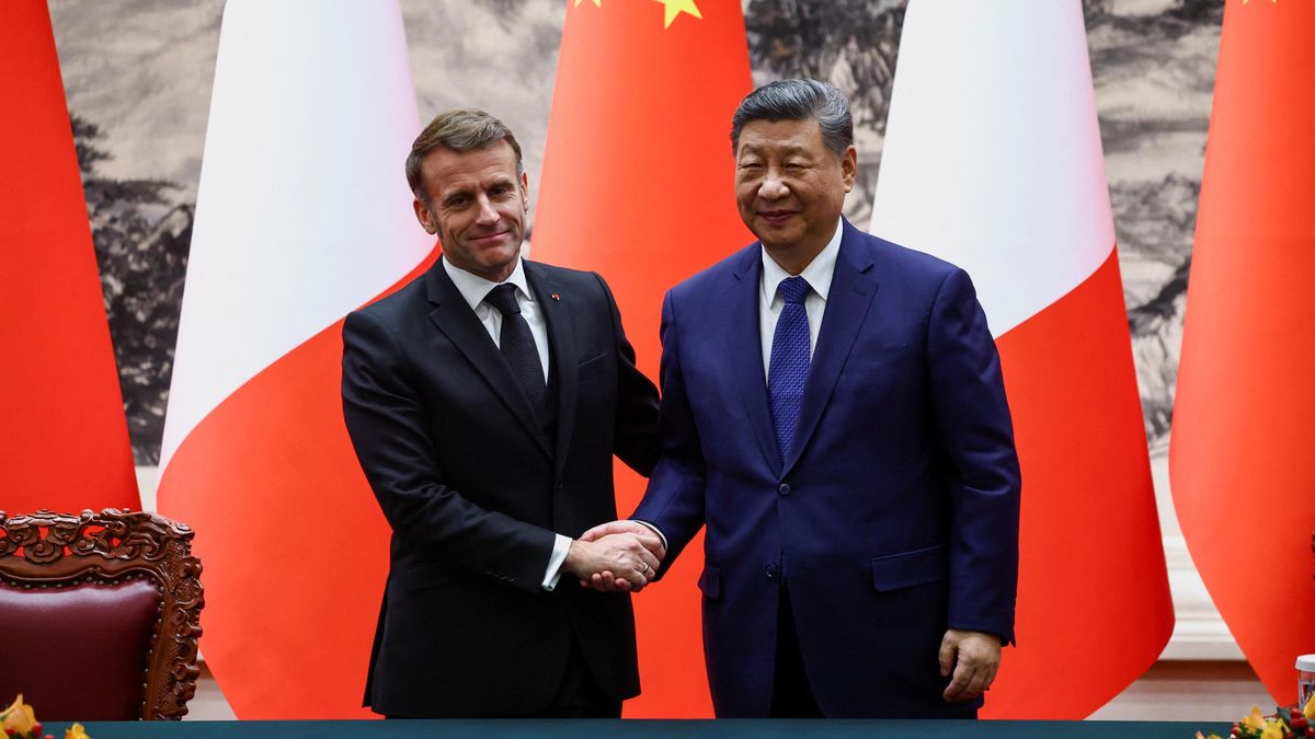 Spolupráce s Čínou je klíčová při úsilí o mír na Ukrajině, řekl Macron v Pekingu